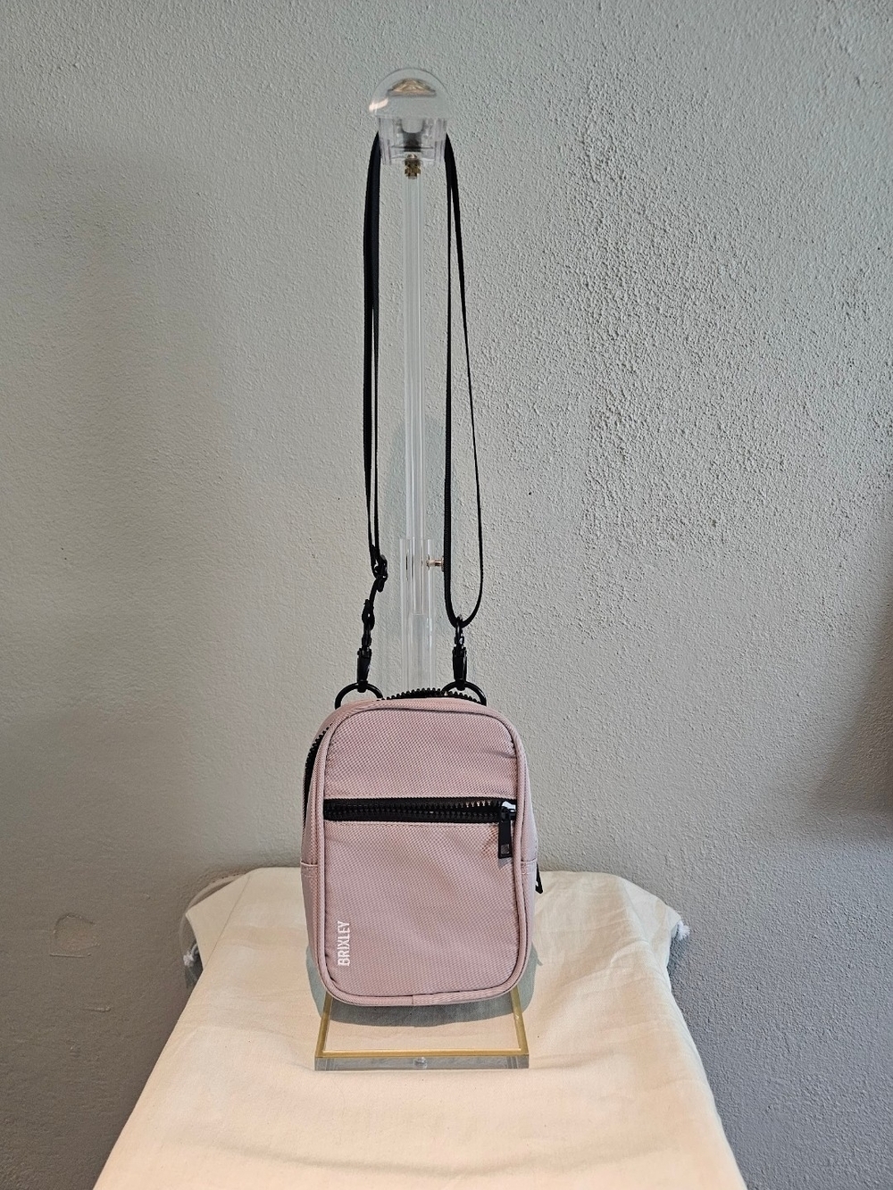 NWOT Brixley 5 In 1 Crossbody Sling Travel Bag Lavender Haze - Picture 4 of 9